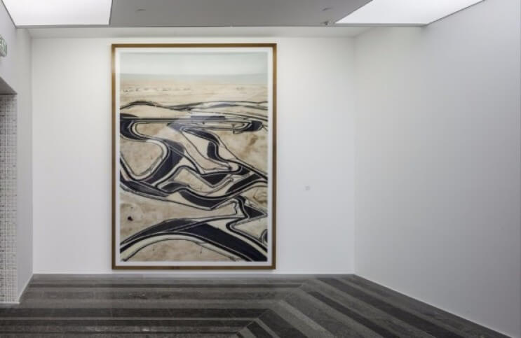 Can We Consider Andreas Gursky an.. Abstract Photographer?