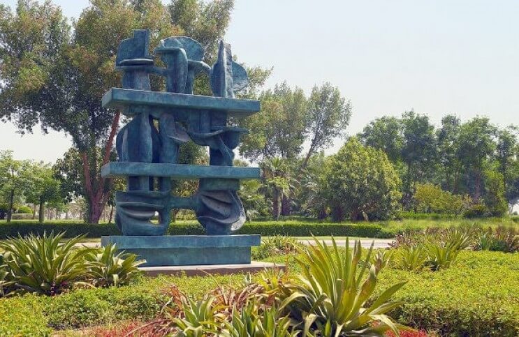 The Politically Abstract Art of Dia al-Azzawi - Ideelart