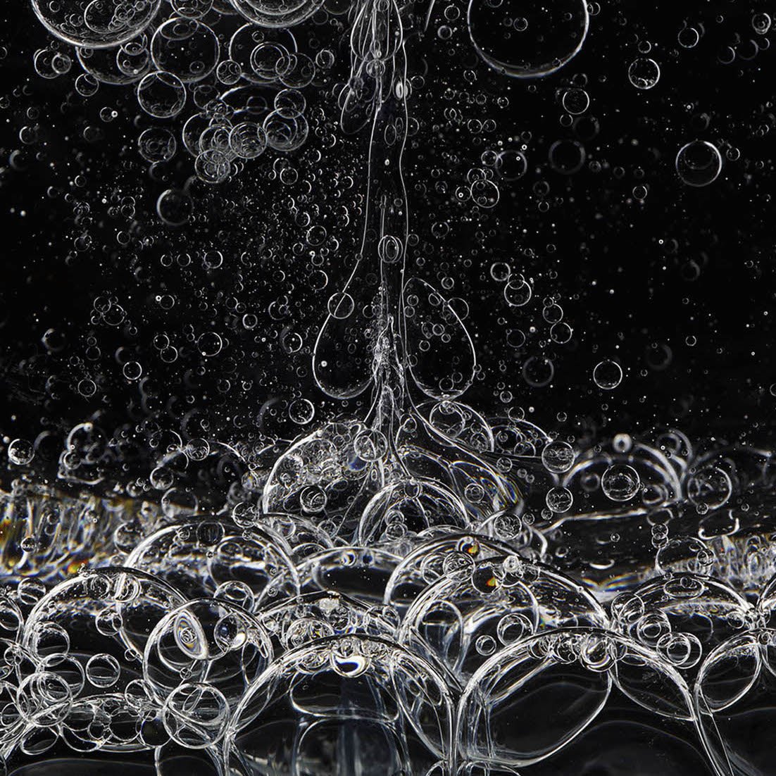 Gravity Liquid 21 - Seb Janiak - Abstract Photography - Ideelart