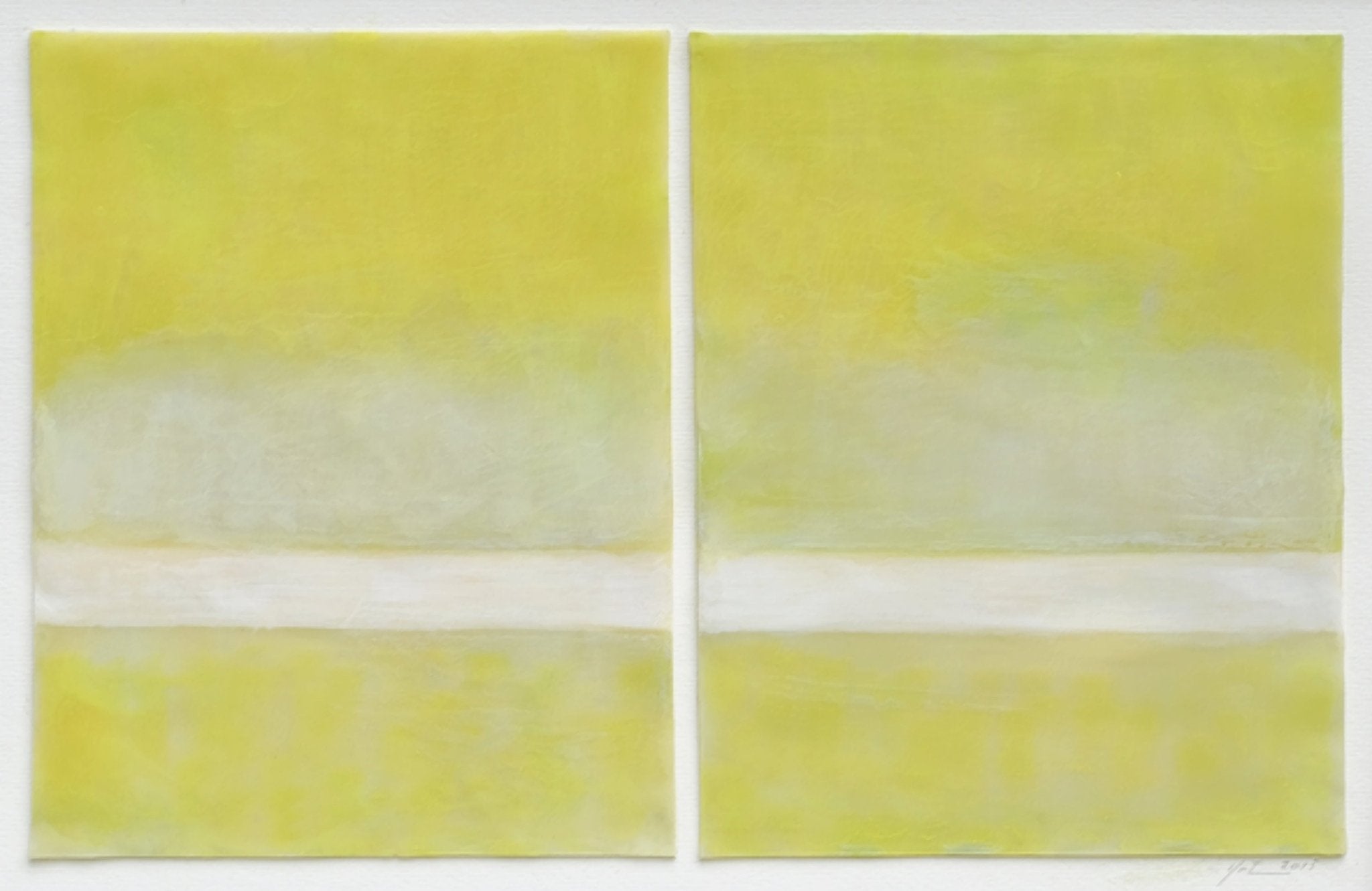 Celedon Mist - Janise Yntema - Abstract Painting - Ideelart