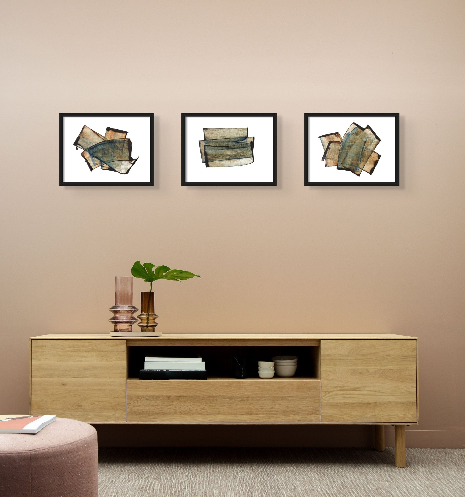 In Between 12 - Emma Godebska - Abstract Painting - Ideelart