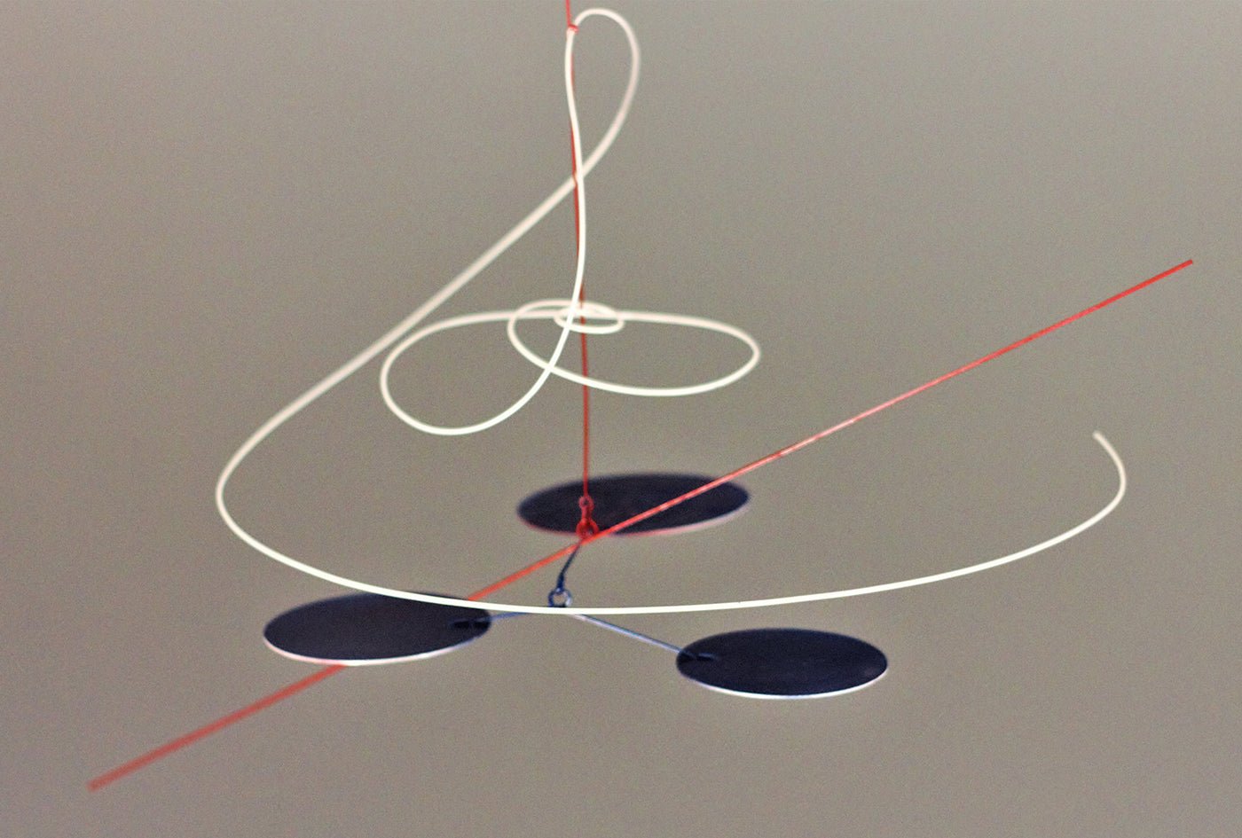 De Lignes Et De Cercles - Amaury Maillet - Abstract Sculpture - Ideelart