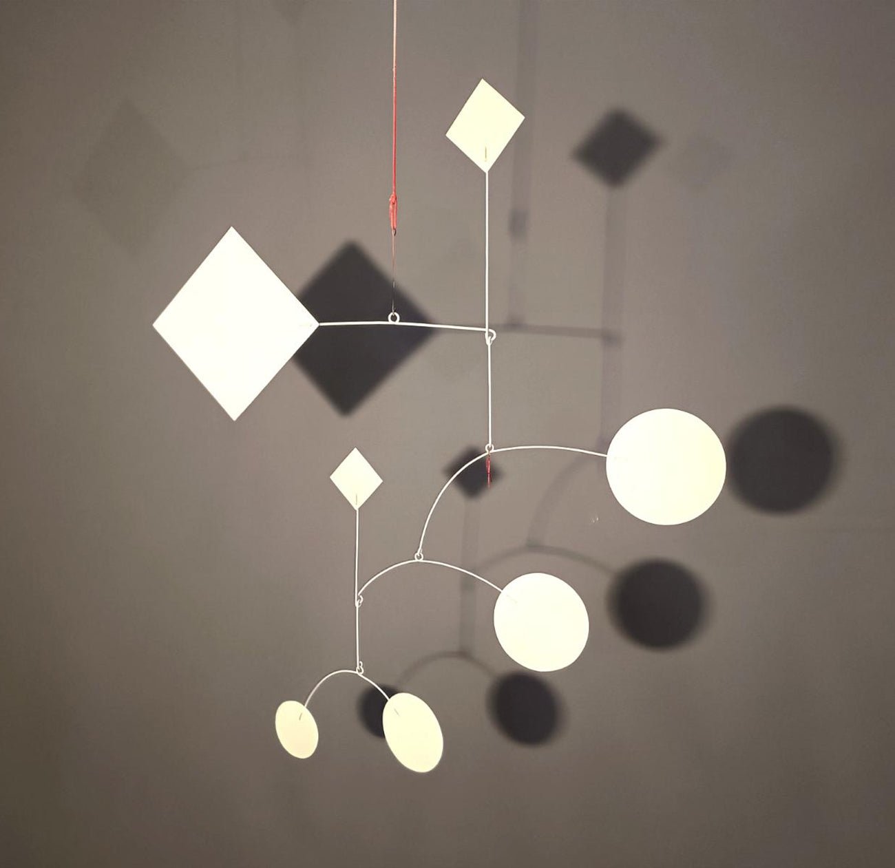 Round Square All White - Amaury Maillet - Abstract Sculpture - Ideelart