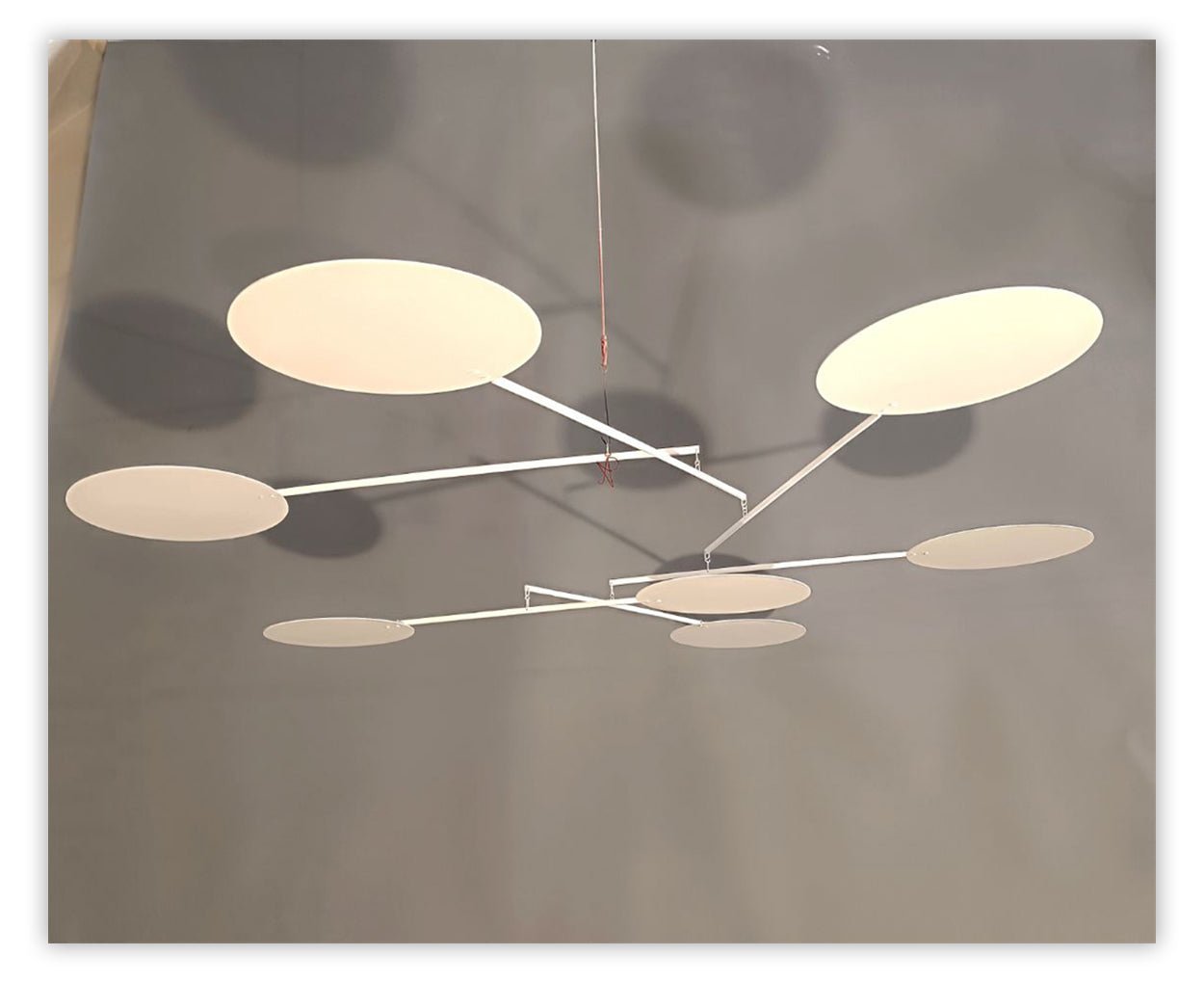 White Serenity - Amaury Maillet - Abstract Sculpture - Ideelart