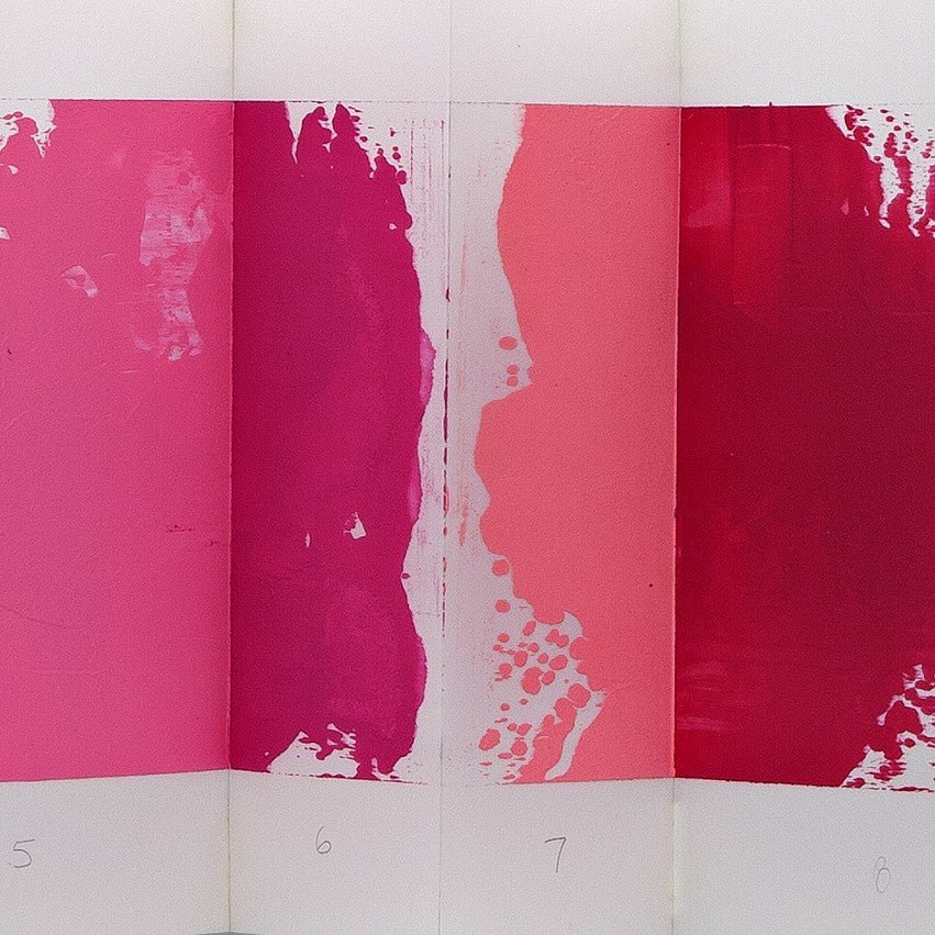 Apple in 13 colors - Debra Ramsay - Abstract Painting - Ideelart