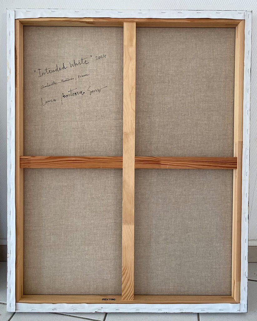 Intended White - Laura Basterra Sanz - Abstract Painting - Ideelart