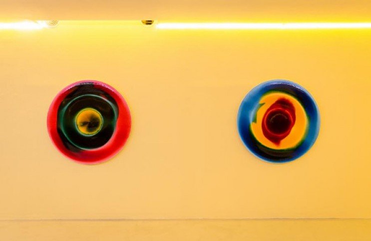 Connecting Points of Milan Houser - Ideelart