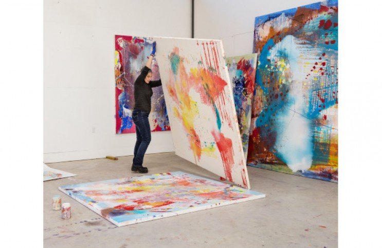 Jackie Saccoccio's Abstract Art on a Grand Scale - Ideelart
