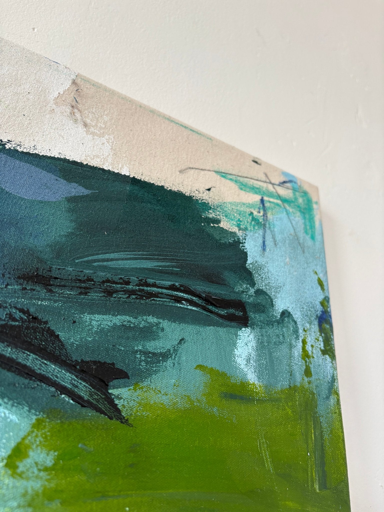 Feather duster - Marcus Aitken - Abstract Painting - Ideelart