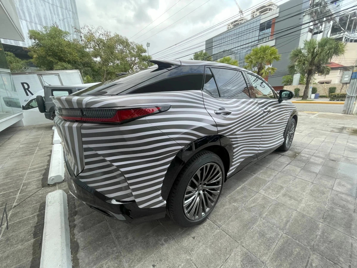 Lexus RZ450 - by Cristina Ghetti - Abstract Projects - Ideelart