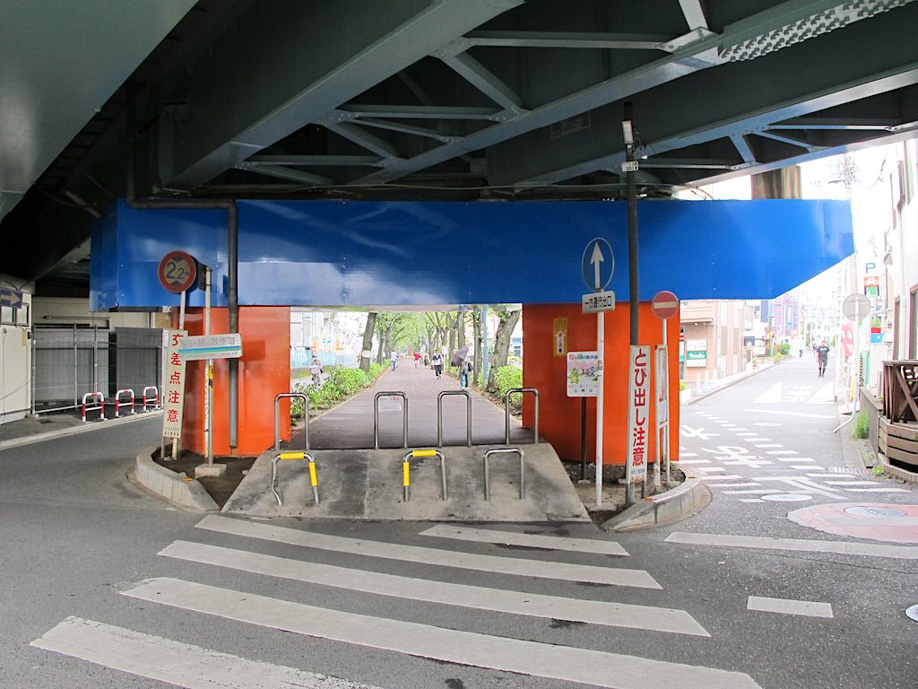 Station to Station - by Daniel Göttin - Abstract Projects - Ideelart